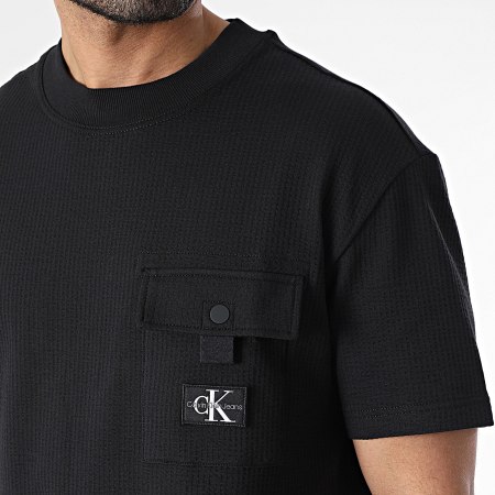 Calvin Klein - 5214 Camiseta de bolsillo negra