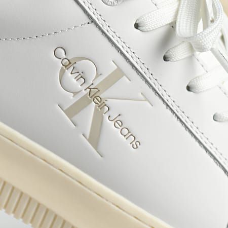 Calvin Klein - Baskets Chunky Supsole Mono Leather 0068 Bright White Creamy White Garnet