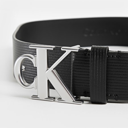 Calvin Klein - Cintura Piastra mono rotonda 1168 nero