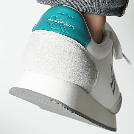 Calvin Klein - Retro Runner Low Laceup 0746 Blanco Oster Mushroom Tint Sneakers