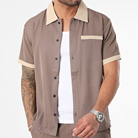 Frilivin - Korte mouwen shirt en joggingbroek bruin beige set