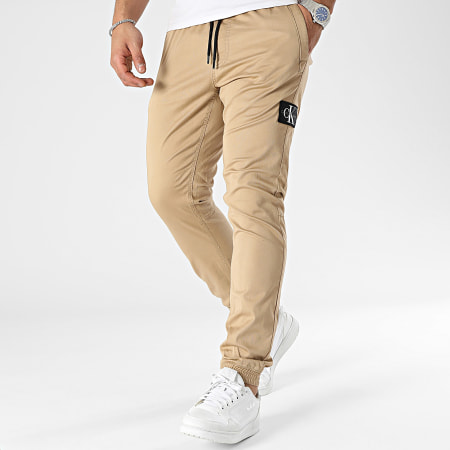 Calvin Klein - Pantalón jogger 5114 Camel claro