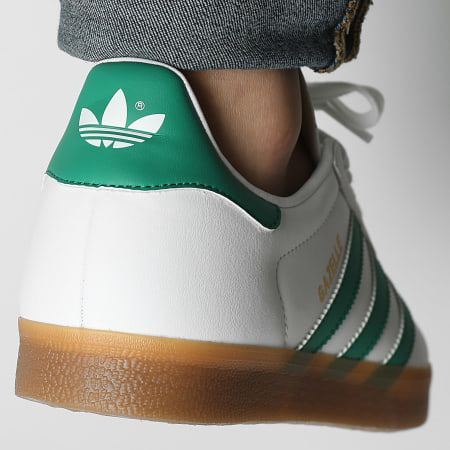Adidas Originals - Baskets Gazelle IH2216 Calzado Blanco Negrita Verde Oro Metálico