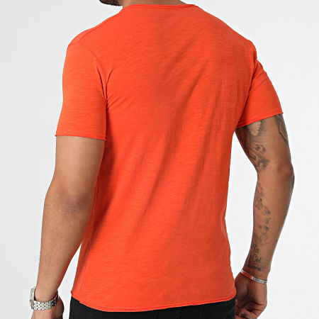 MTX - Camiseta naranja con cuello de pico