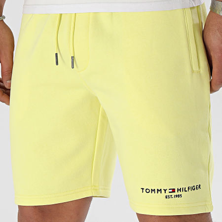 Tommy Hilfiger - Tommy Logo 4201 Small Jogging Shorts Amarillo
