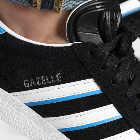 Adidas Originals - Baskets Gazelle IG6193 Core Black Bright Blue Footwear White