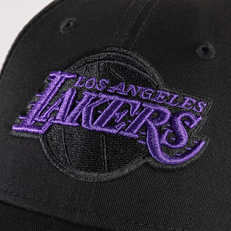 New Era - Los Angeles Lakers 9 Forty Cap 60435127 Negro Violeta
