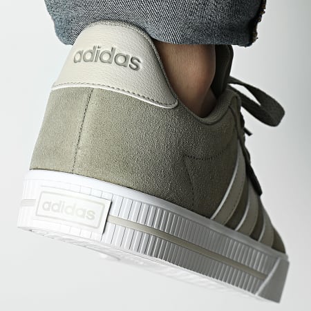 Adidas Sportswear - Baskets Daily 3.0 ID8095 Silver Pebble Aluminium Footwear White