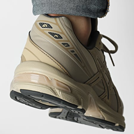 Asics - Sneaker Gel 1130 NS 1203A413 Wood Crepe Graphite Grey