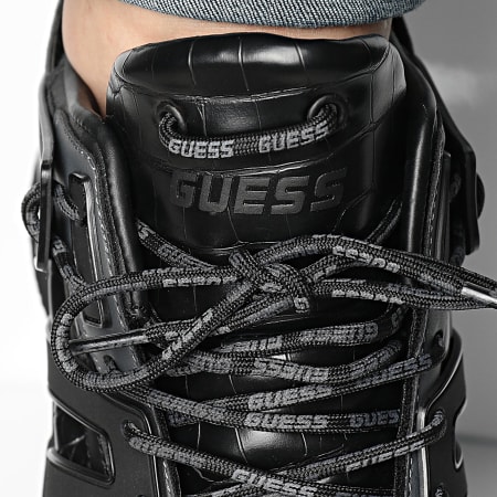 Guess - Trainers FMPBELLEP12 Zwart