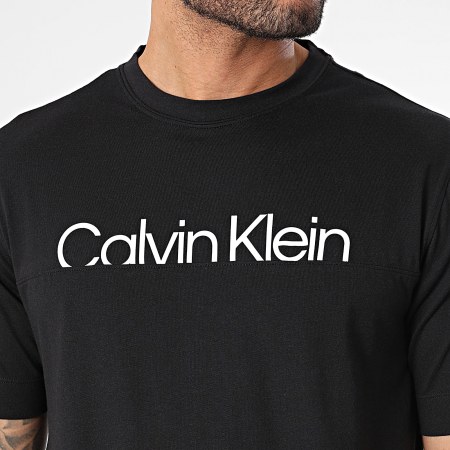 Calvin Klein - Camiseta 00GMS4K190 Negro