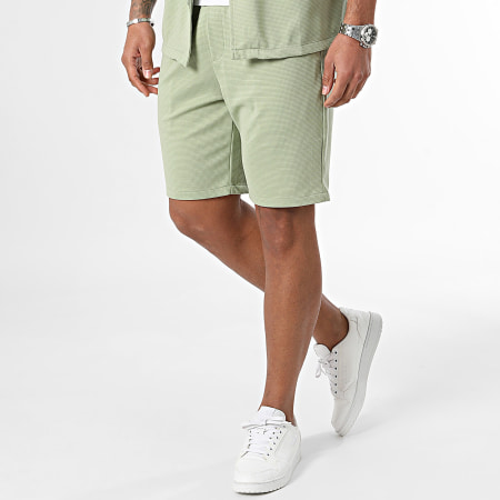 Frilivin - Camicia a maniche corte e pantaloncini da jogging verde