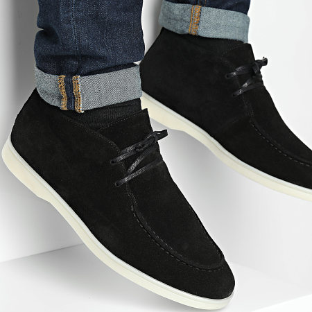 Classic Series - Chaussures 813 Suede Noir