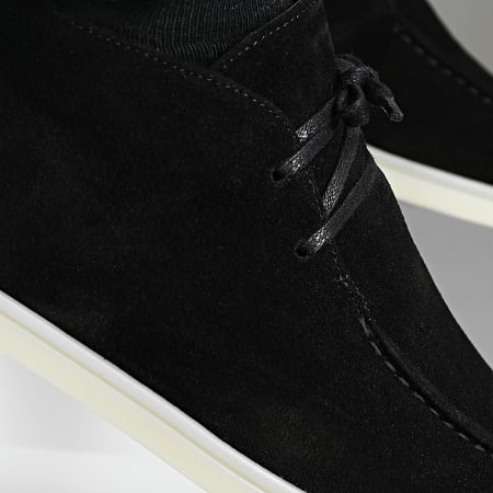 Classic Series - Zapatos 813 Suede Negro