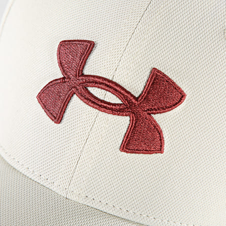 Under Armour - Casquette Fitted 1376700 Beige