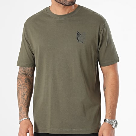 Attaque des Titans - Tee Shirt Oversize Large Survey Corps Logo Green Kaki Black
