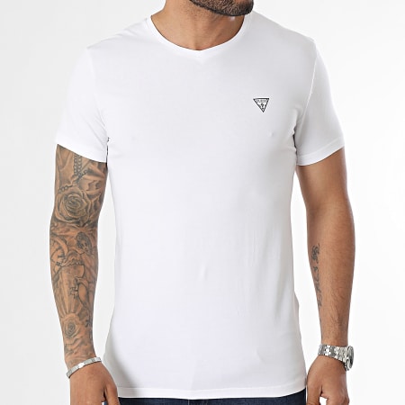 Guess - Tee Shirt Col V U97M01-KCD31 Blanc