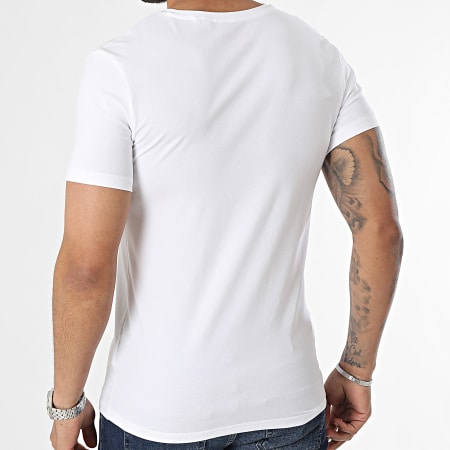 Guess - Tee Shirt Col V U97M01-KCD31 Blanc