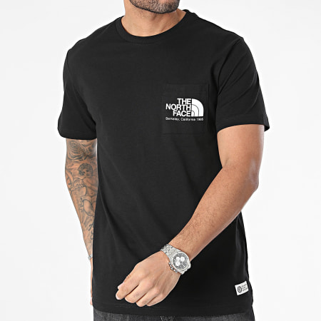 The North Face - Berkeley California A87U2 Bolsillo Negro Camiseta