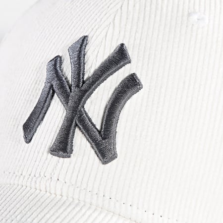 New Era - Cap Fitted Corduroy 39Thirty Chicago New York Yankees 60435055 Beige chiaro