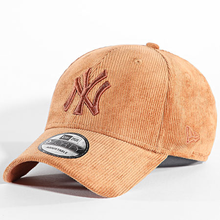 New Era - 9Forty Cappello in velluto a coste New York Yankees 60435069 Camel