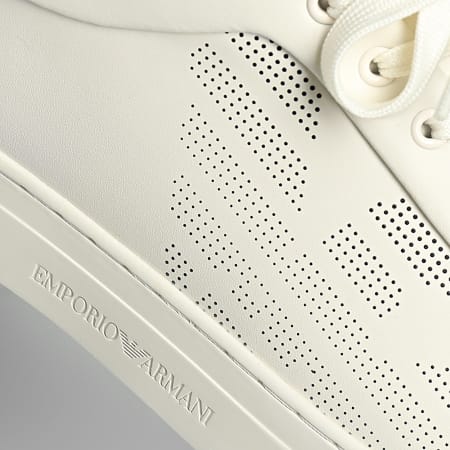 Emporio Armani - Baskets X4X598-XR098 Off White Black