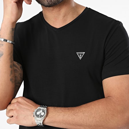 Guess - Camiseta cuello pico U97M01-KCD31 Negro