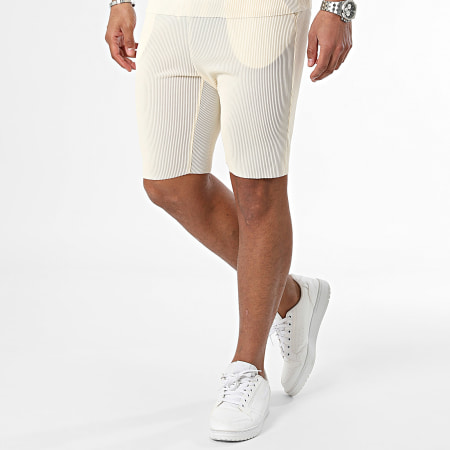 Zayne Paris  - Set camicia a maniche corte e pantaloncini da jogging beige chiaro