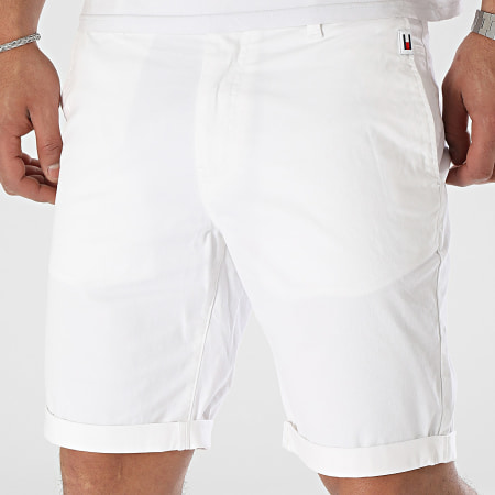 Tommy Jeans - Short Chino Scanton 8812 Blanc