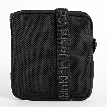 Calvin Klein - Borsa Ultralight Reporter 18 1780 Nero