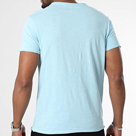 La Maison Blaggio - Camiseta cuello tunecino azul claro