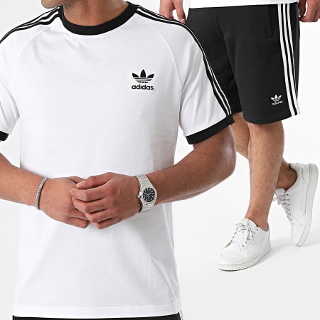 Adidas Originals - Ensemble Tee Shirt Et Short Jogging A Bandes 3 Stripes IA4846 IU2337 Blanc Noir
