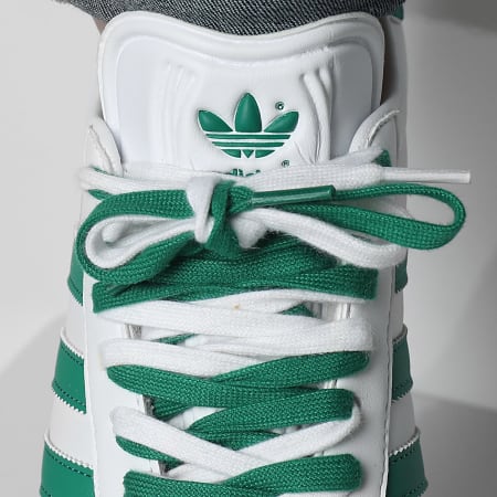 Adidas Originals - Baskets Gazelle IH2216 Footwear White Bold Green Gold Metallic