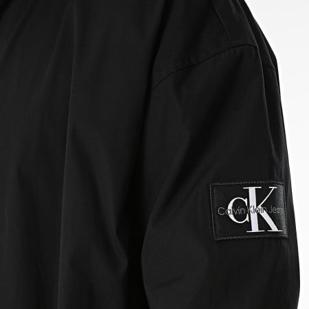 Calvin Klein - 5316 Chaqueta negra con cremallera