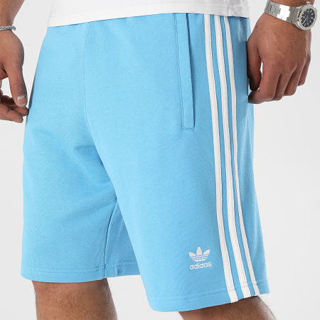 Adidas Originals - IR8008 Pantaloncini da jogging a 3 strisce Azzurro
