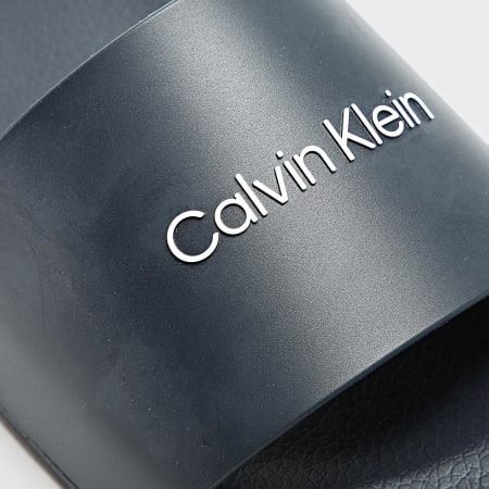 Calvin Klein - Claquettes Pool Slide Rubber 0455 Bleu Marine