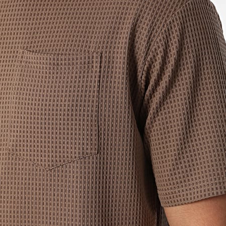 Classic Series - Conjunto de camiseta con bolsillos y pantalón corto de jogging marrón