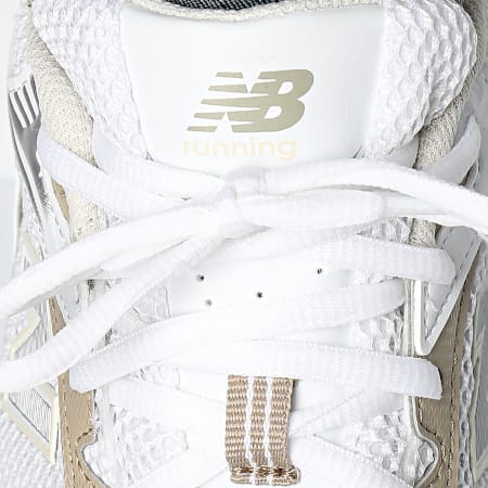 New Balance - Baskets MR530RD White