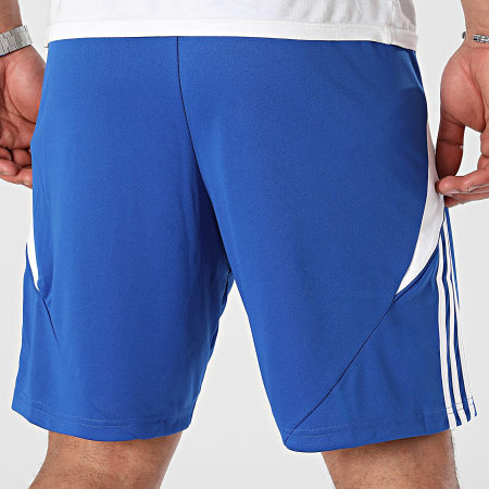 Adidas Sportswear - Tiro24 IR9378 Pantaloncini da jogging blu royal