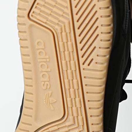 Adidas Originals - Baskets Team Court 2 IE3462 Core Black Gum4