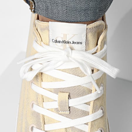 Calvin Klein - Skater Vulcan Low Laceup 0904 Creamy White Bright White Sneakers