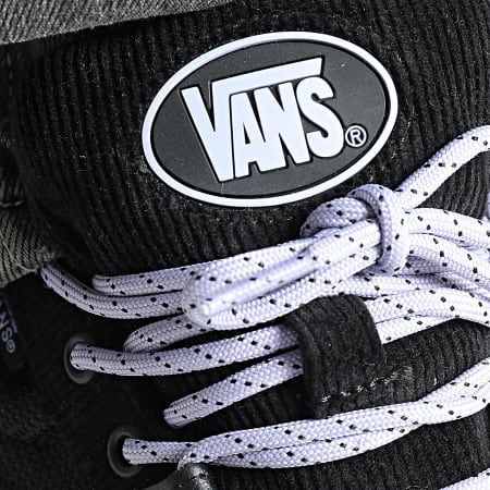 Vans - Sneakers Speed Ls CTJBLK1 in velluto a coste nero
