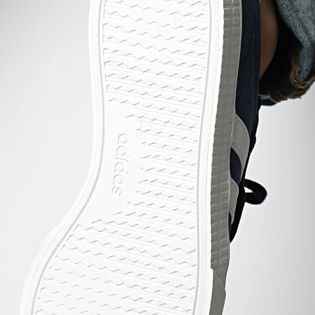 Adidas Sportswear - Scarpe da ginnastica Daily 3.0 IE5680 Blu Royal Footwear White