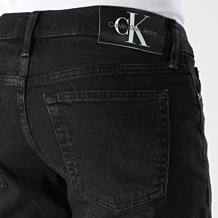 Calvin Klein - Short Jean Slim 4872 Noir