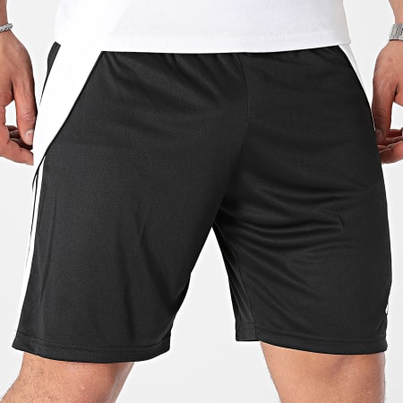 Adidas Sportswear - TIRO24 IR9376 Pantaloncini da jogging nero bianco