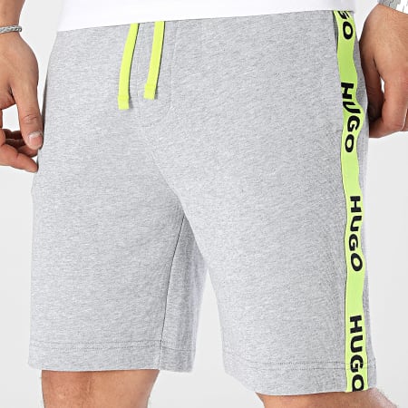 HUGO - Pantaloncini da jogging con logo sportivo a strisce 50496996 Grigio erica