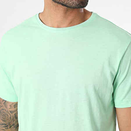 Urban Classics - Tee Shirt Shaped TB638 Vert