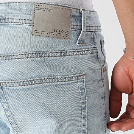 Tiffosi - Pantaloncini jeans slim 10054417 Blue Wash