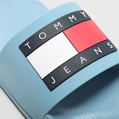 Tommy Jeans - Claquettes Pool Slide Essential 1191 Bleu Clair