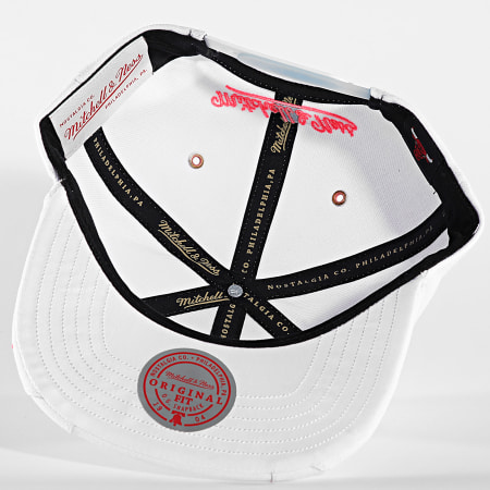 Mitchell and Ness - Casquette Snapback NBA Day 6 Chicago Bulls HHSS6741 Blanc